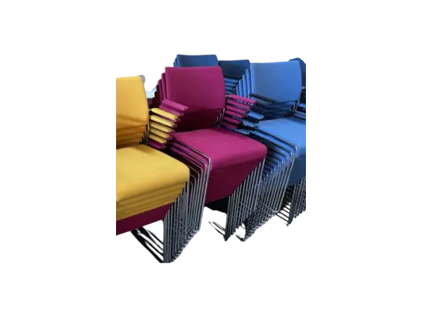 Chaise-de-r-union-Linos-framboise-avec-accoudoirs-tissu-framboise-RECEP-OCCASION
