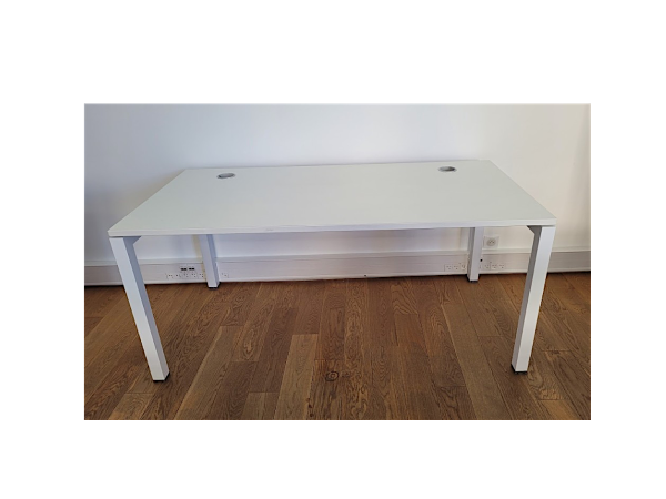 Bureau-droit-Arko-Blanc-160-x-80-cm-ZIMBA-OCCASION
